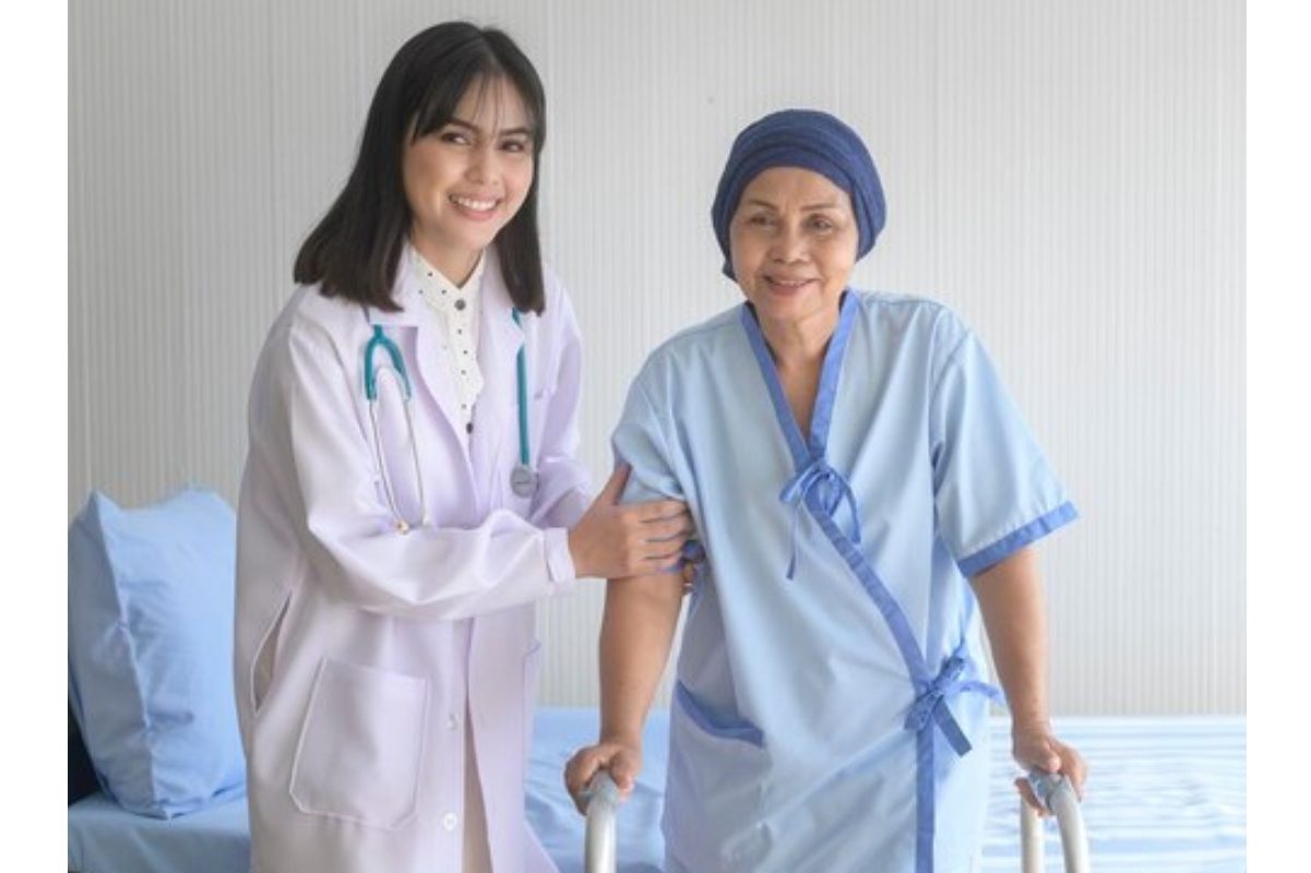 Panduan Merawat Pasien Pasca Stroke di Rumah