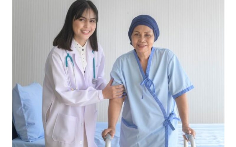 Panduan Merawat Pasien Pasca Stroke di Rumah